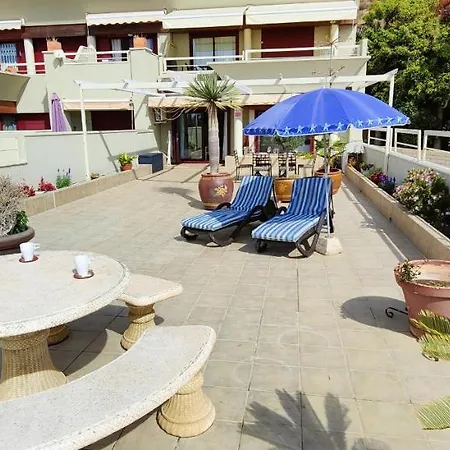 Ap384 - Sitio De Burriana 1 Nerja